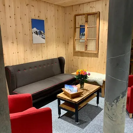 Jungfrau מלון 2*