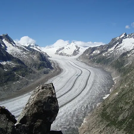 Jungfrau מלון 2*