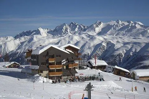 Jungfrau Otel