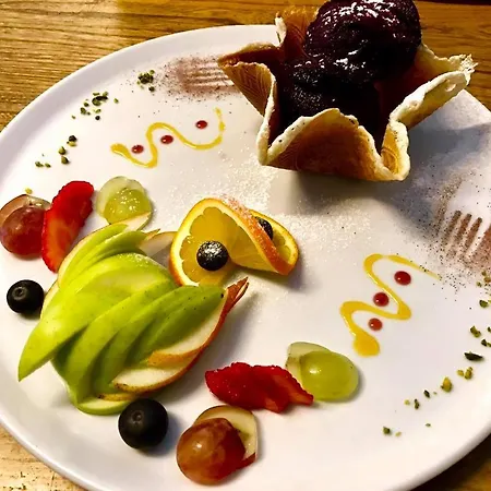 Jungfrau Hotel 2*