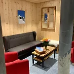 Jungfrau Hotel 2*